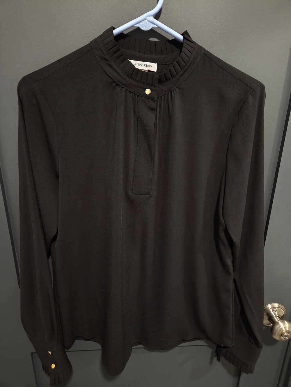 Calvin Klein Black Long-Sleeve Mock-Ruffle Blouse with Gold Buttons